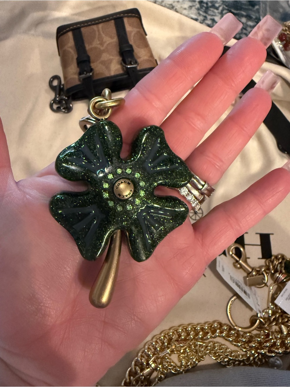 COACH Green Clover Keychain Charm. NWT - Picture 3 of 5